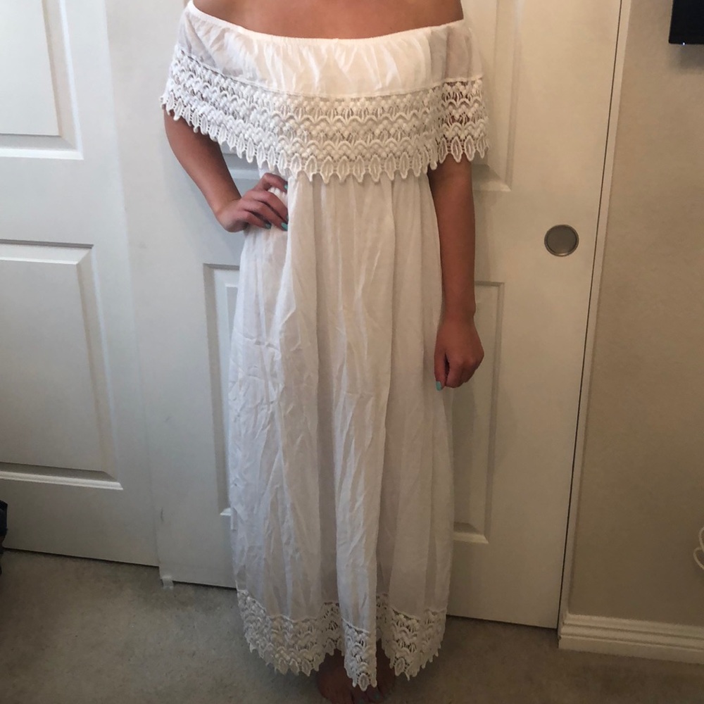 ANGL Flowy dress